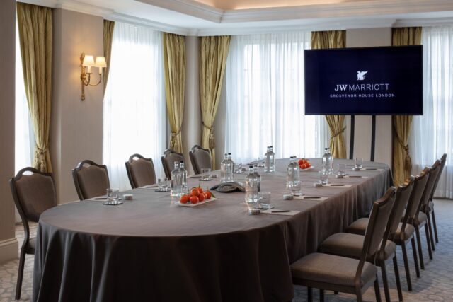 Grosvenor House Hotel__Stratton_Boardroom_