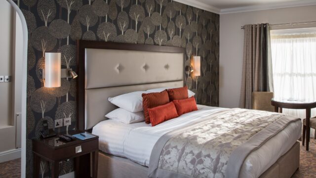 Oakley Hall Hotel - Deluxe Room