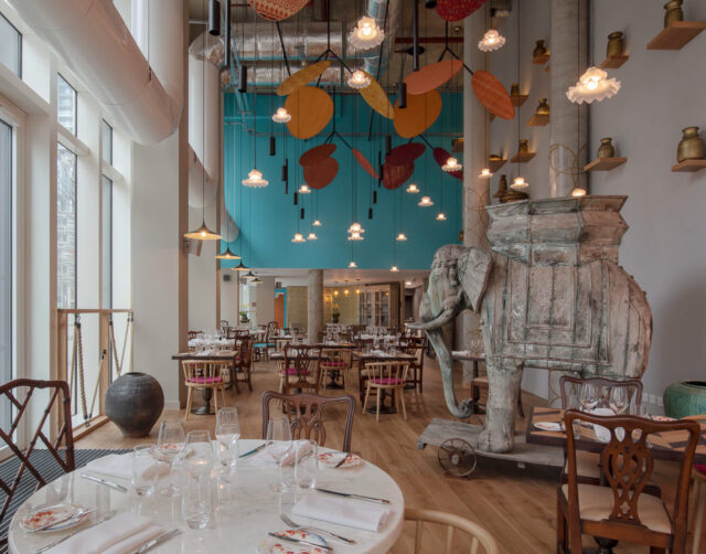 Lincoln Plaza London - Indian Restaurant